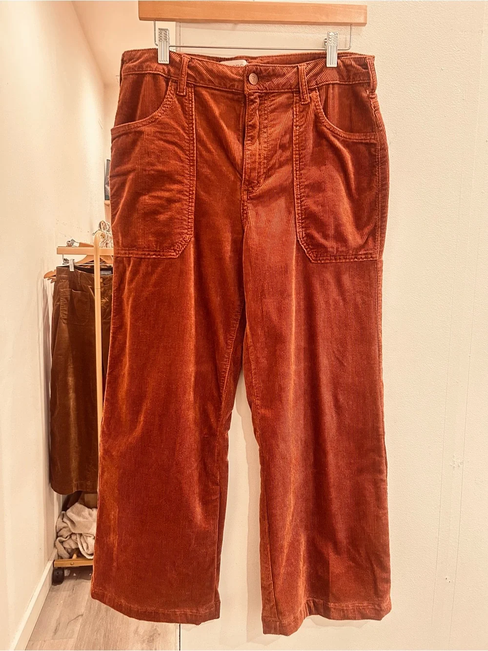 Pilcro Women’s Corduroy Pants in Rust